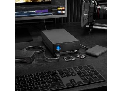 Внешний SSD LaCie 1big Dock SSD Pro STHW2000800 (СИГЕЙТ) Внешний SSD LaCie 1big Dock SSD Pro STHW2000800 (СИГЕЙТ)